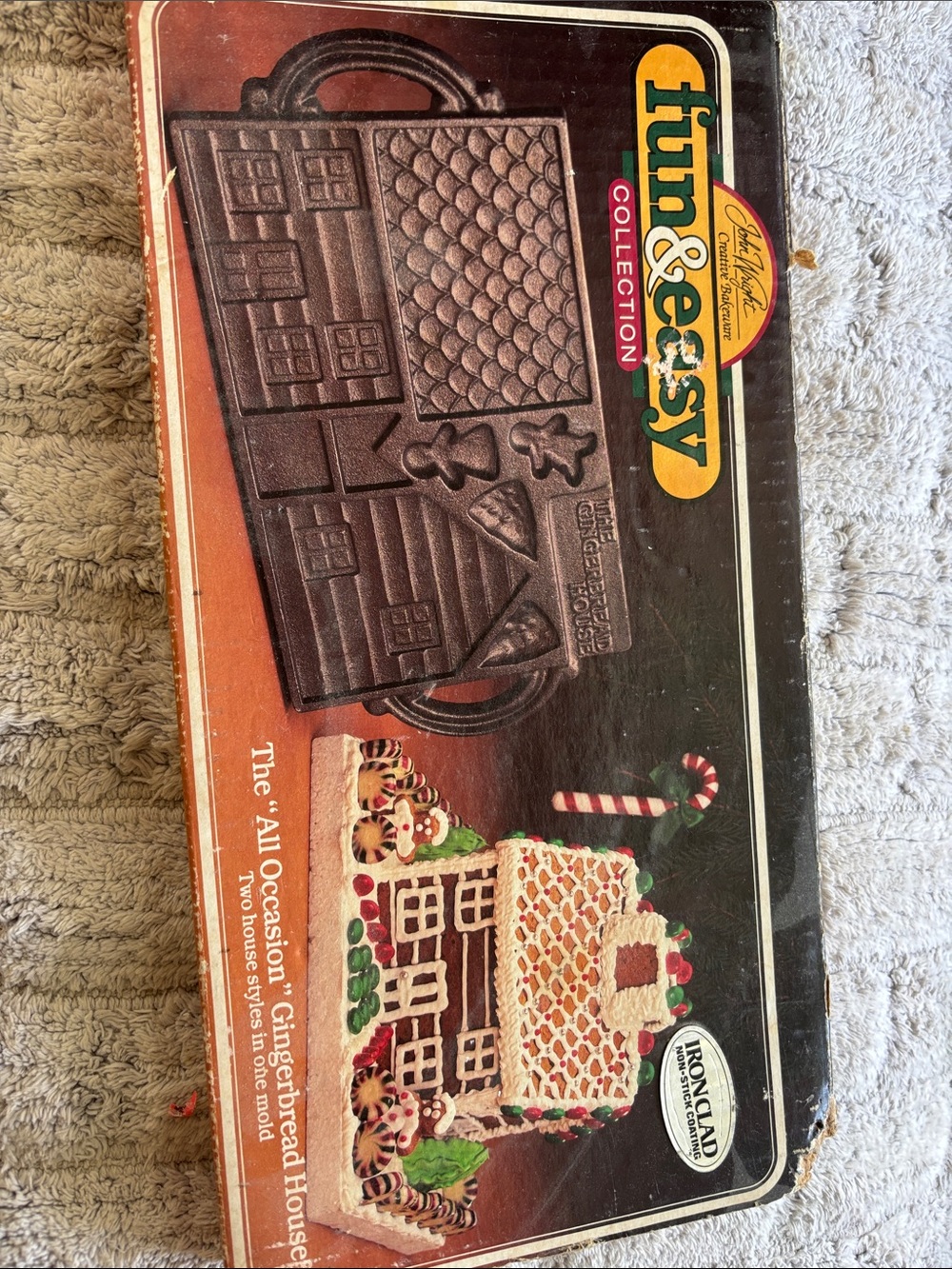 Fun & Easy Gingerbread House Mold VINTAGE - cast iron